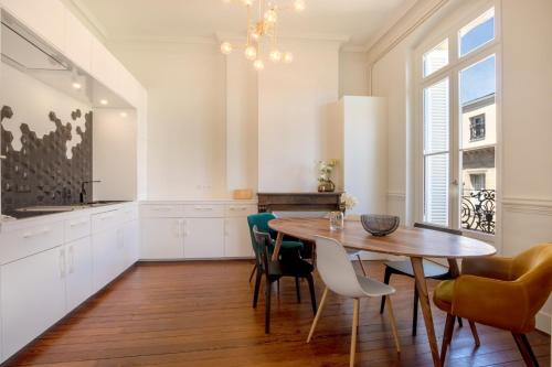 Magnifique appartement avec 3 chambres en Hypercentre