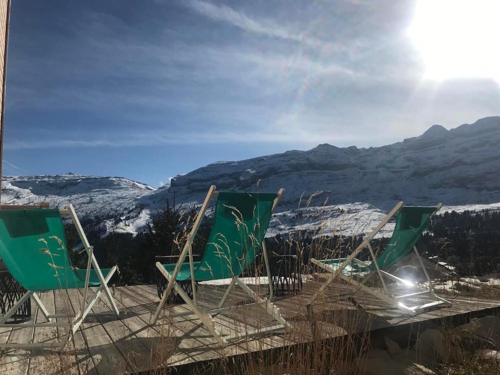 MAGNIFIQUE APPARTEMENT AVEC TERRASSE et VUE IMPRENABLE SUR LE CIRQUE DE FLAINE, 2 chambres et coin montagne, 6 personnes Hameau de Flaine, 74300 Flaine