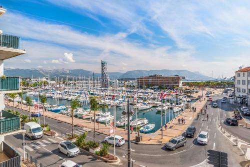 Magnifique appartement avec vue sur le port de La Seyne-sur-Mer - Welkeys