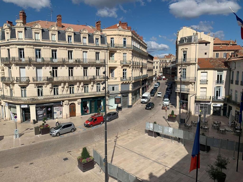 Magnifique appartement Beziers Centre Historique avec parking 5 Place Gabriel Péri, 34500 Béziers