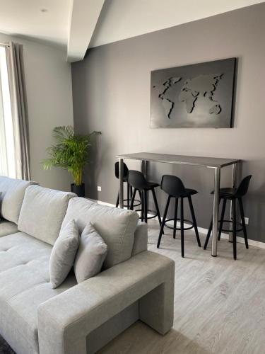 MAGNIFIQUE APPARTEMENT DE STANDING PLEIN CENTRE