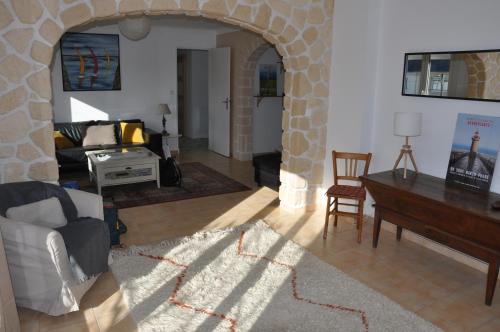 Magnifique appartement de type 5, refait à neuf, à 400m de la plage