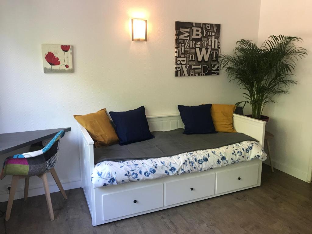 Magnifique appartement en centre ville de Moulins-Engilbert 58290 Moulins-Engilbert