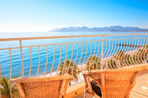 Magnifique Appartement Sur La Plage Près Du Centre - Palais De La Plage