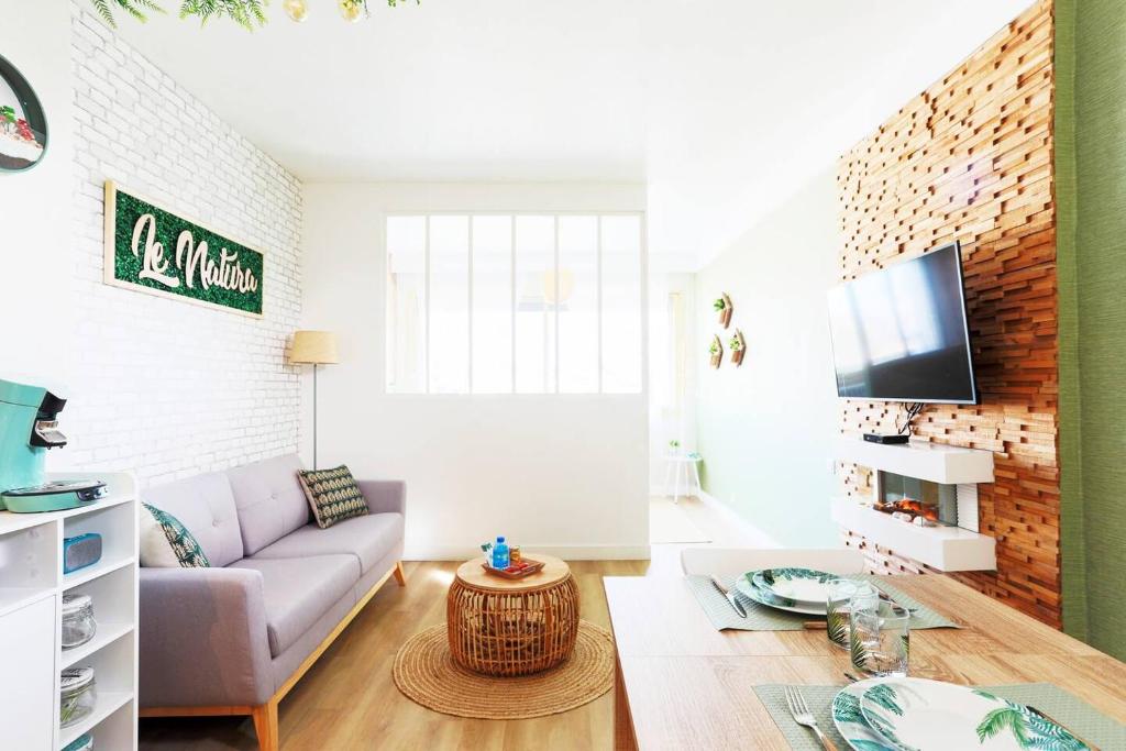 Magnifique appartement T4 avec piscine et jardin