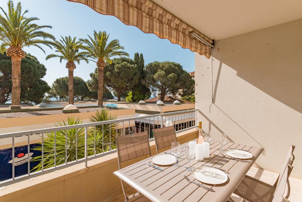 Magnifique appartement Vue Mer au centre du Lavandou Parc de la Méridienne Rue des Pierres Précieuses, 83980 Le Lavandou