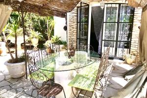 Magnifique bas de villa à proximité des plages