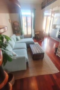 Appartement Magnifique Duplex Port de Nice 26 Rue Bonaparte 06300 Nice Provence-Alpes-Côte d\'Azur