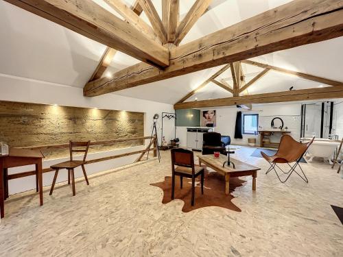 Appartement Magnifique et confortable loft 61 Rue de la Gare 01240 Marlieux Rhône-Alpes