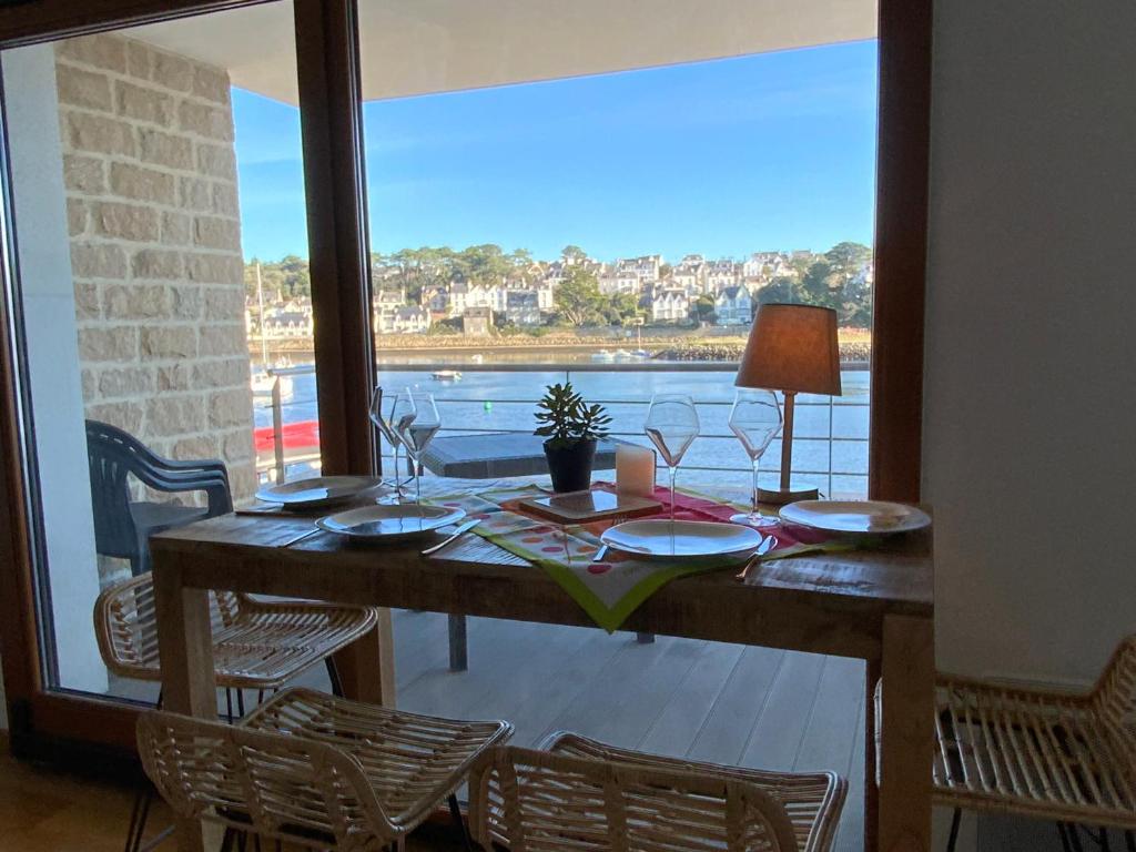 Magnifique F3, 75m² avec Parking privé et Terrasse