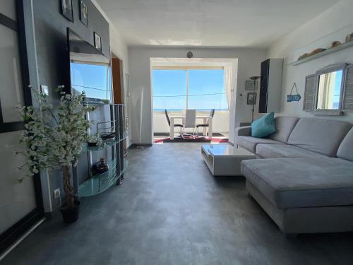 Magnifique haut de villa Vue Mer pour 6 personnes Théoule-sur-Mer