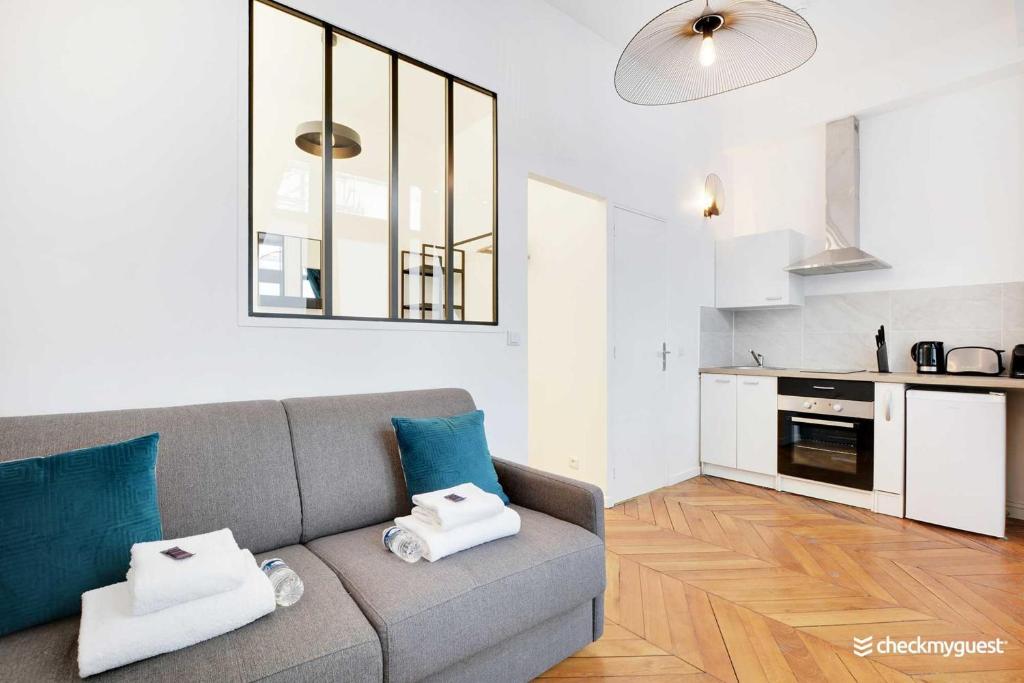 Appartement Magnifique studio 4P - Alexandre Dumas - R 3 RUE MONTECRISTO 75020 Paris