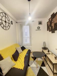 Appartement Magnifique Studio centre ville tout confort 2 pers 8 Rue de l'Abbaye d'Isle 02100 Saint-Quentin Picardie