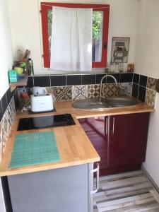 Magnifique studio dans maisonnette