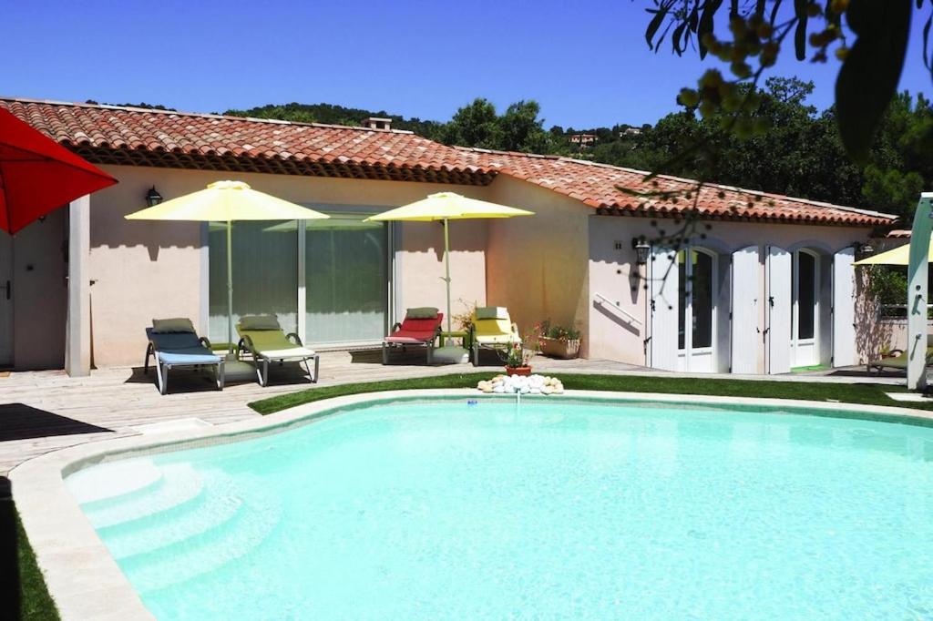Magnifique studio dans maisonnette