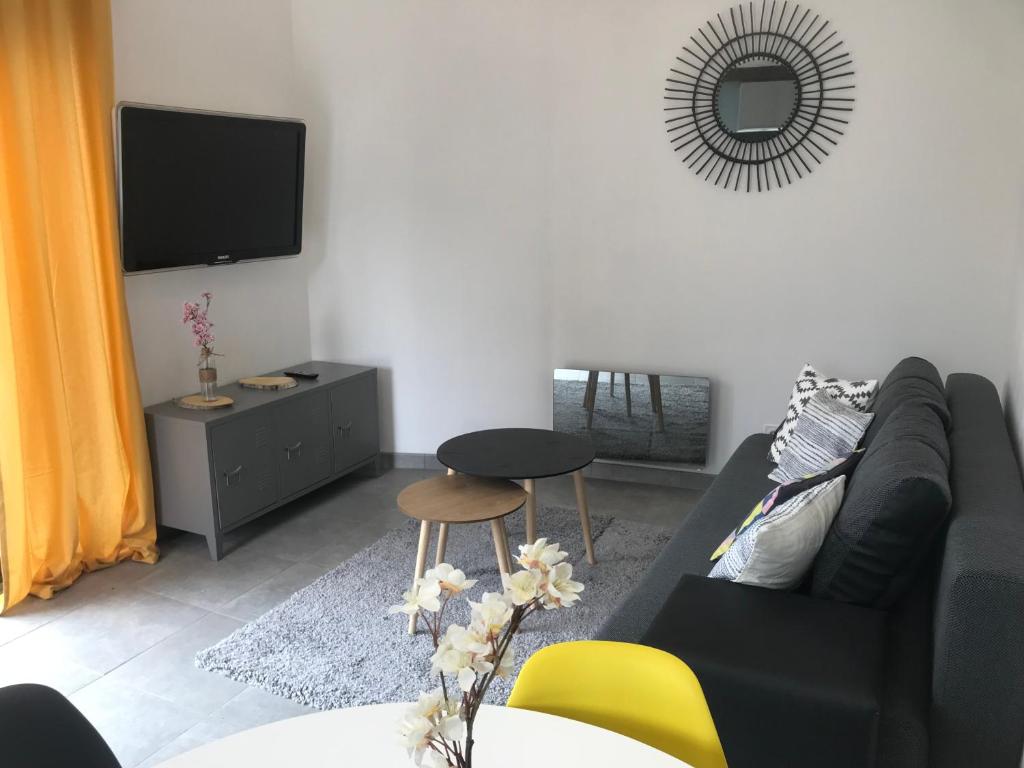 Appartement Magnifique T2 refait à neuf 11 Rue de la Fontaine aux Chèvres 46100 Figeac