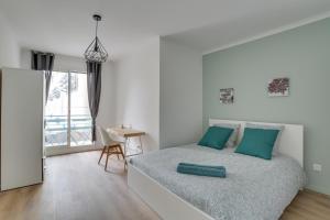 Magnifique T5 (12pers) 129m²-Climatisé-Vieux-Port