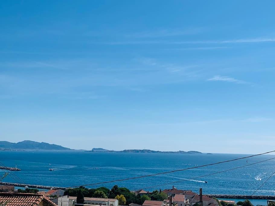 Appartement Magnifique vue sur la mer ... 170 Chemin de la Nerthe 13016 Marseille