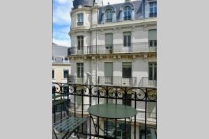 Magnolia : Superbe deux-pièces quartier du Château