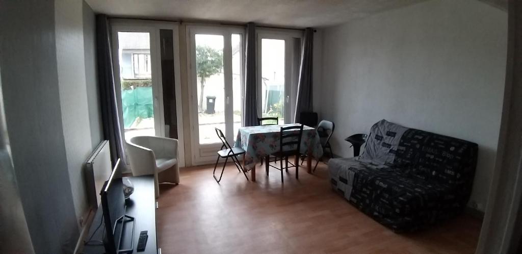 Appartement Maison 2 chambres, terrasse/jardin (proche PARIS) Rue du Perreux 95100 Argenteuil