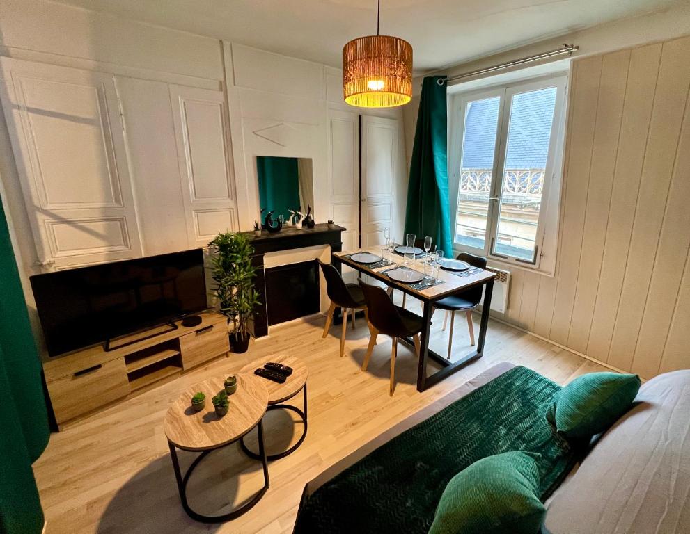 maison a côté du port et du centre 44420 La Turballe