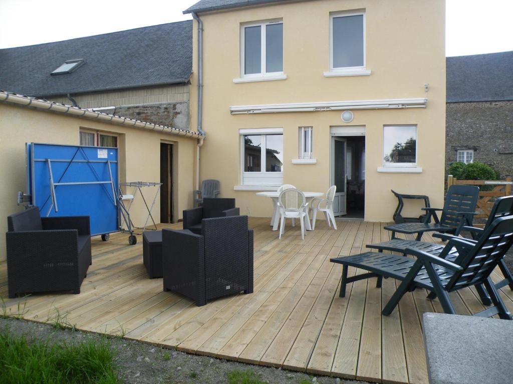 Appartement MAISON AU CALME A 10 MINUTE DU MONT SAINT MICHEL 27 Rue Saint-Pierre 50220 Courtils