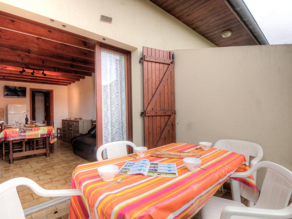 Maison Bacou N2