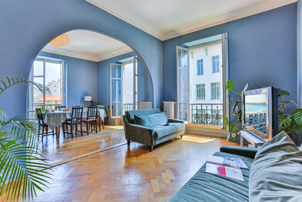 Appartement Maison Bianchi - 24 Paul Deroulede 24 Rue Paul Déroulède 06000 Nice