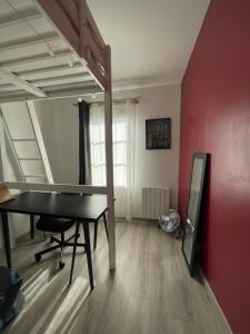 Appartement Maison chaleureuse & spacieuse gare Saint Jean 15 Rue Esmangard 33800 Bordeaux Aquitaine