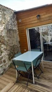 Appartement Maison cosy -15min Puy du Fou- Centre de Pouzauges 4 Place de Lattre 85700 Pouzauges Pays de la Loire