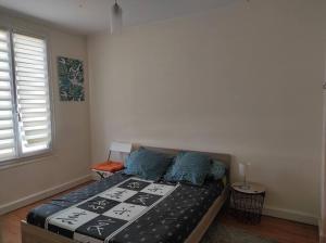 Maison cosy et épurée+ jardin+wifi, Orly-Rungis