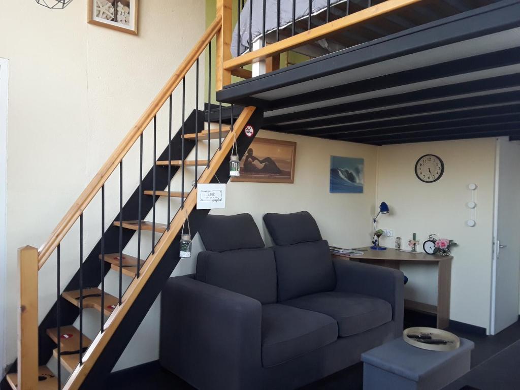Maison de charme à 200 bord de mer, terrasse, jardin- Lesclesdenicole