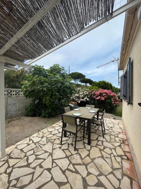 Maison de famille proche plage- 4ESTG7BIS 7 BIS Estagnot, 66420 Le Barcarès