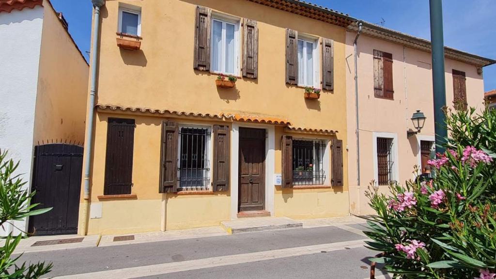 Appartement Maison de pécheur cros de cagnes 06800 3 Rue Thiers 06800 Cagnes-sur-Mer