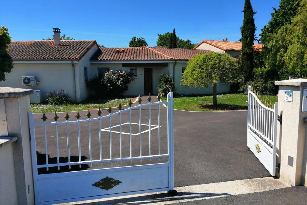 maison de vacances Médiévale Bormes-les-Mimosas village 83230 Bormes-les-Mimosas