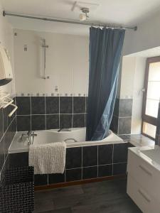 Appartement Maison de village 75m² 6 Rue de la Pallud 73460 Grésy-sur-Isère Rhône-Alpes