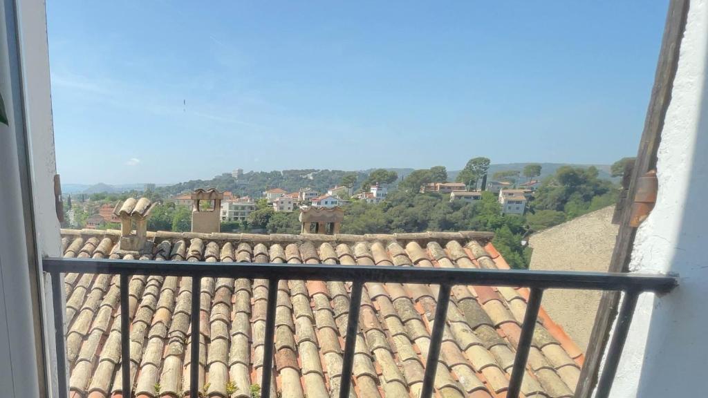 Appartement Maison de Village Haut de Cagnes 79 montée de la Bourgade 06800 Cagnes-sur-Mer