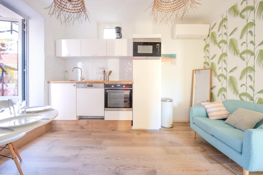 Maison Giribaldi 16 Avenue de Savoie, 06000 Nice