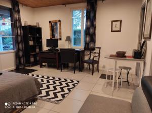 Maison indépendante 30m2 jardin séjour tout inclus