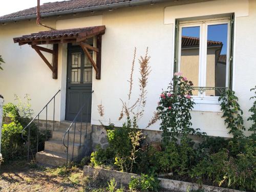 Maison indépendante avec extérieur