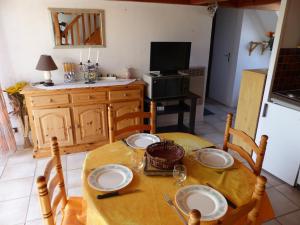 Appartement Maison Port en Dro, Beau Duplex Spacieux, Terrasse Exposee Sud Fleur de Sel 56340 Carnac Bretagne