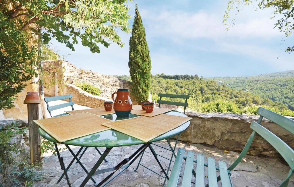 Maison spacieuse avec un terrain
