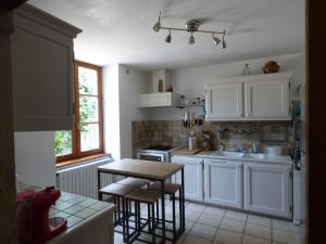 MAISON SYLVAIN