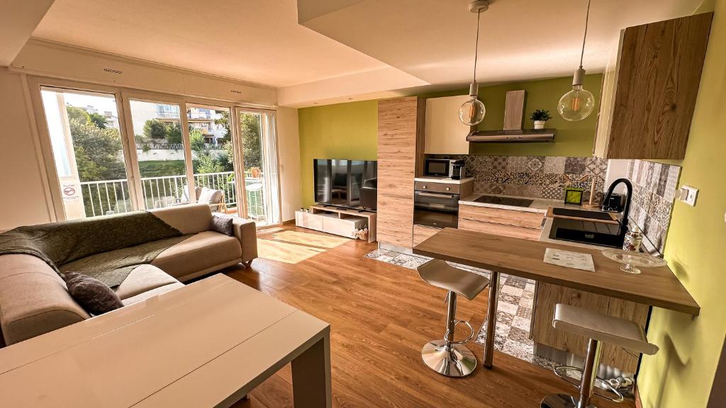 Maison village 2 chambres Mauguio-Carnon 15min plage