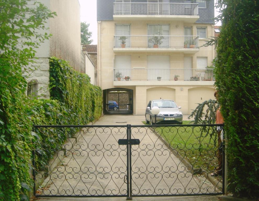 maison401villejuif-5mins de porte d'italie 28 bis rue René Hamon, 94800 Villejuif