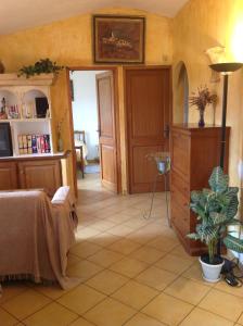 Appartement Maisonette La Pinede 2224 Chemin des fumerates 06570 Saint-Paul-de-Vence Provence-Alpes-Côte d\'Azur