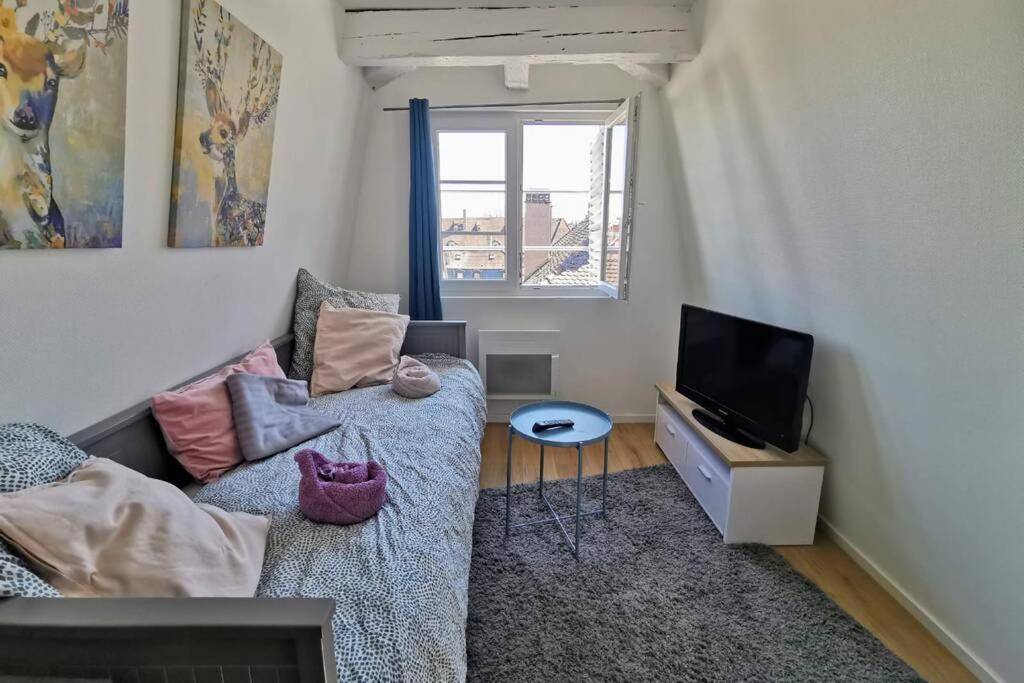 Maisonnette 5 personnes dans résidence avec piscine