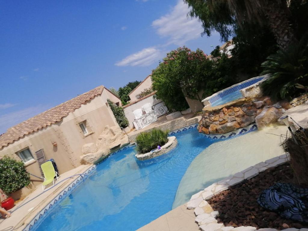 Maisonnette piscine en été 6 impasse Malvoisie, 66380 Pia