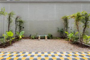 Majestic Apartment W/ Patio by LovelyStay