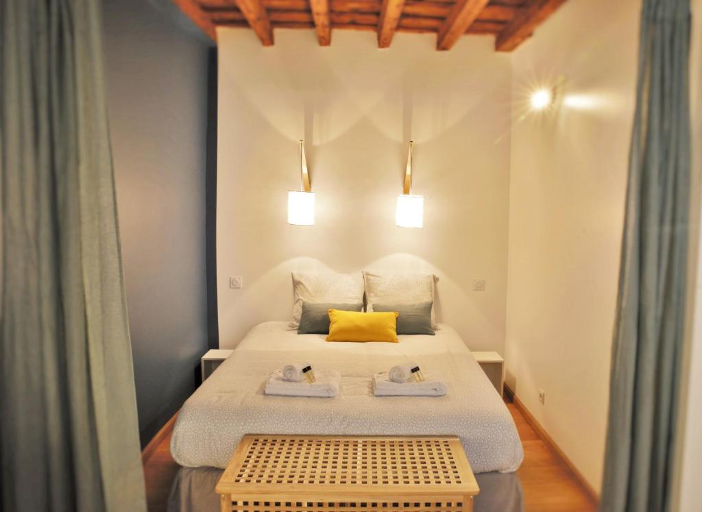 Majord'Home - Le Saint Georges - Vieux Lyon 80 Rue Saint-Georges, 69005 Lyon